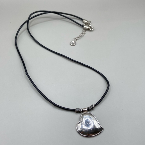 Silpada Sterling Silver You've Got Heart Necklace - Picture 3 of 9